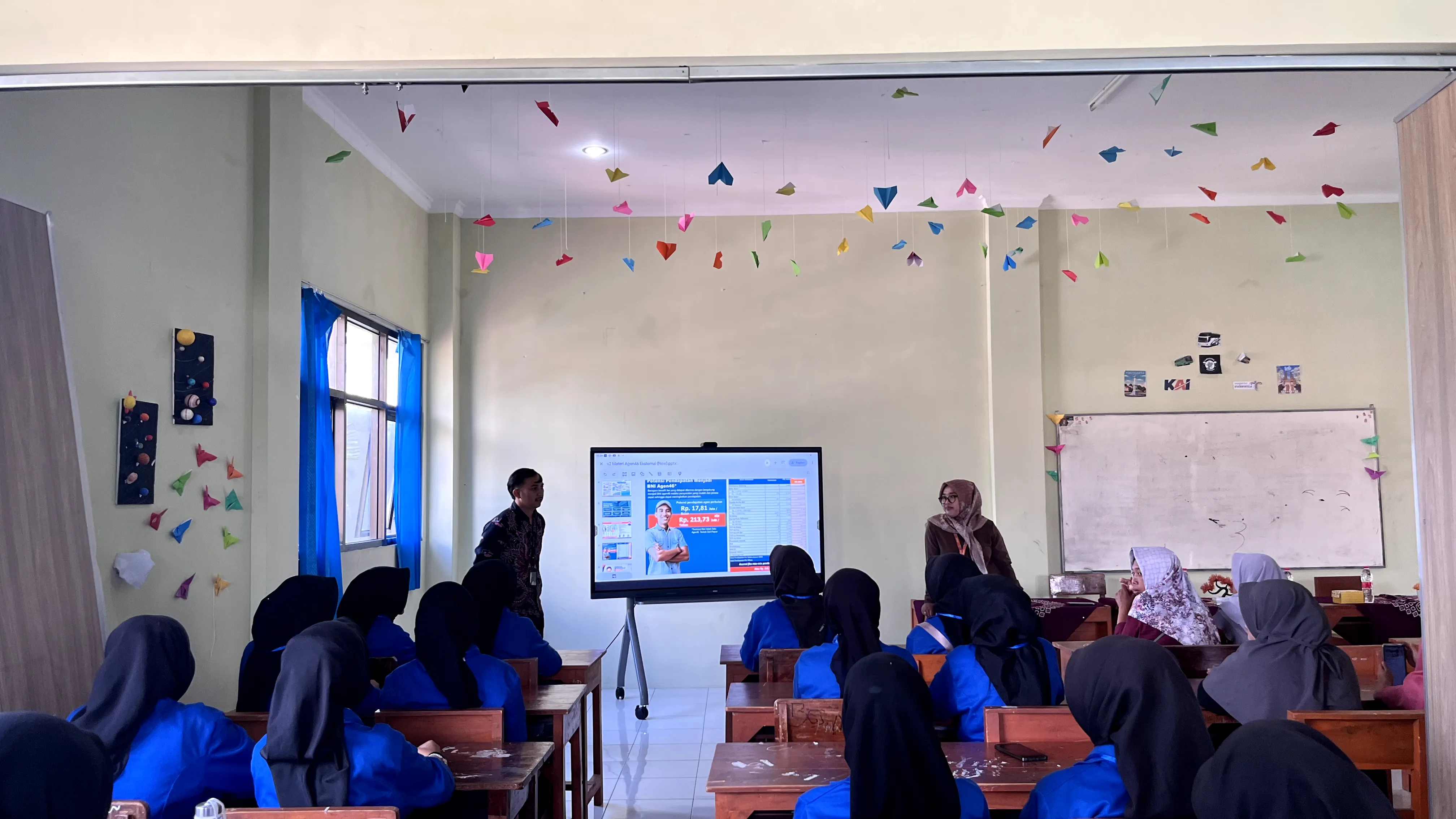 Kelas Industri Perbankan & Keuangan Mikro 4